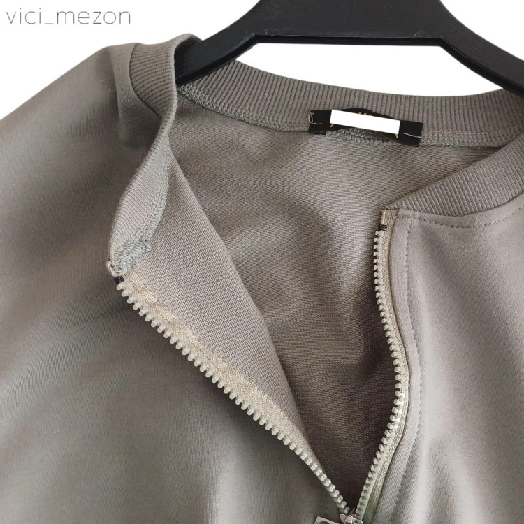 بامبر جکت زنانهمدل زیپدار جنس پنبه لاکرا
